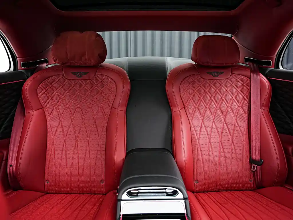 Bentley Flying Spur PHEV 2022 — фото 20