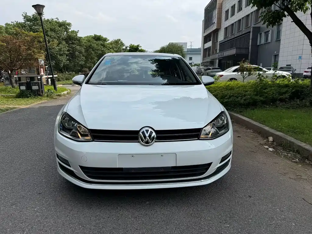 Volkswagen Golf 2016