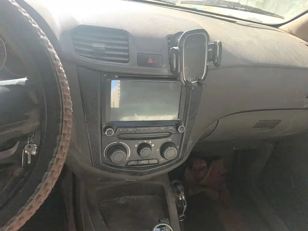 Wuling Hongguang 2017