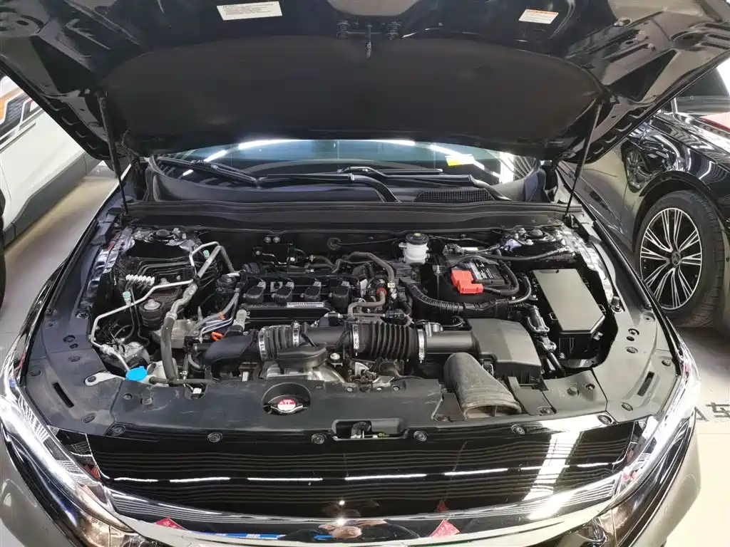 Honda Accord 2020 — фото 20