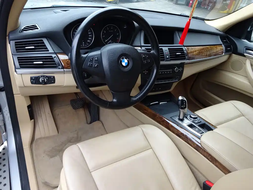 BMW X5 2011 — фото 20