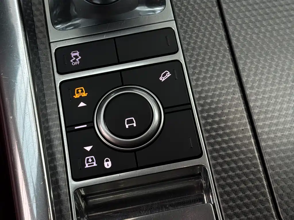 Land Rover Sport 2020 — фото 13