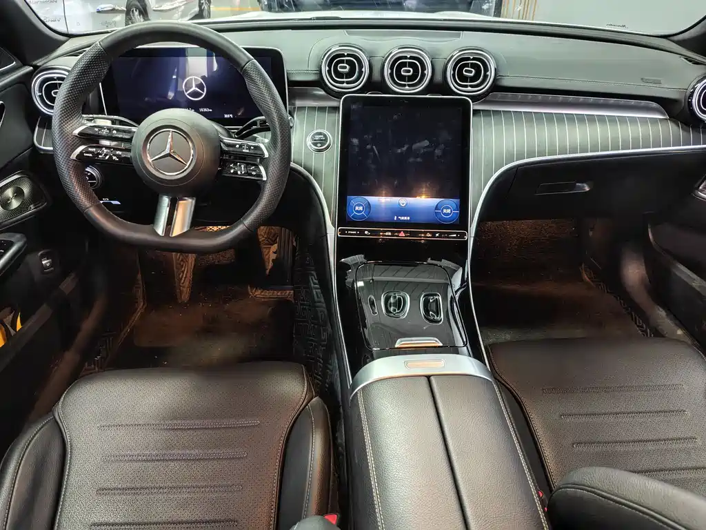 Mercedes-Benz C-Class 2023