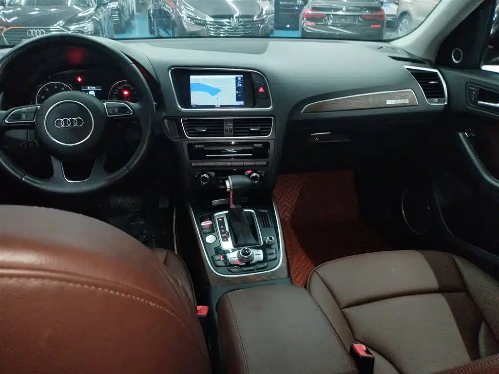 Audi Q5 2015 — фото 6