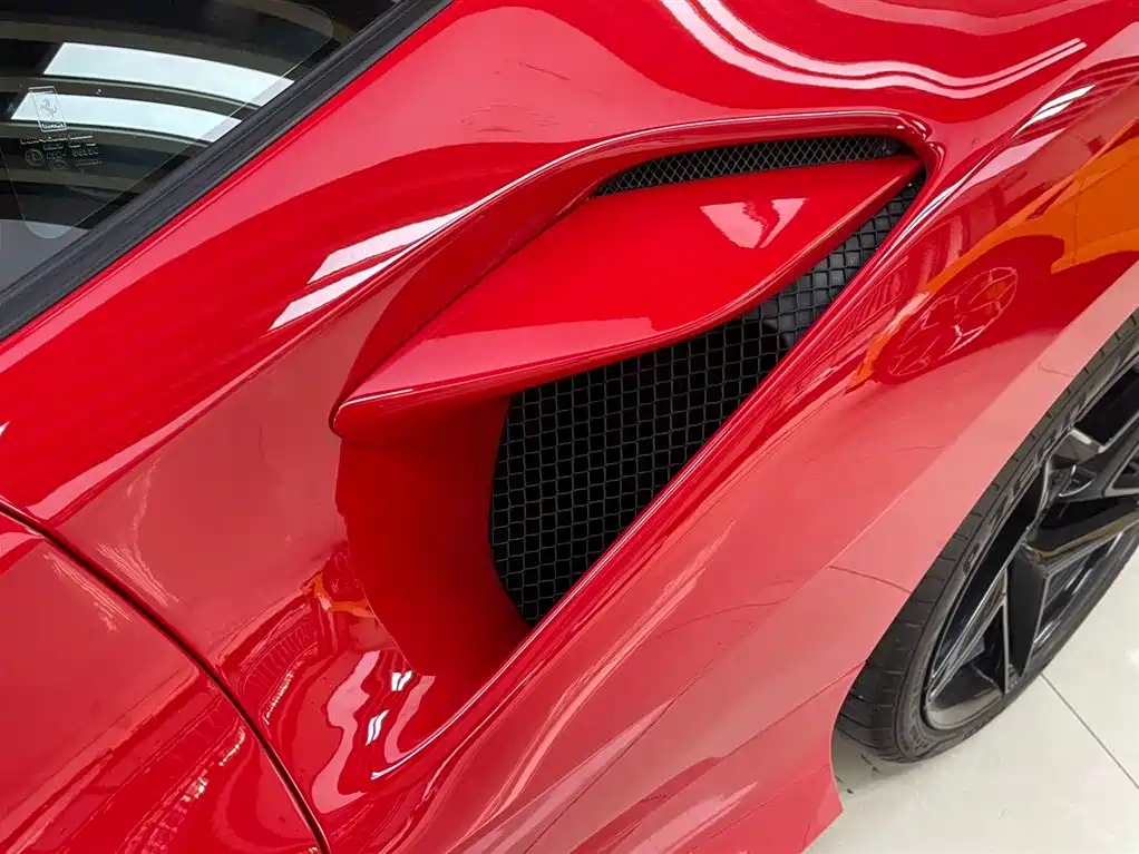 Ferrari F8 2021 — фото 9