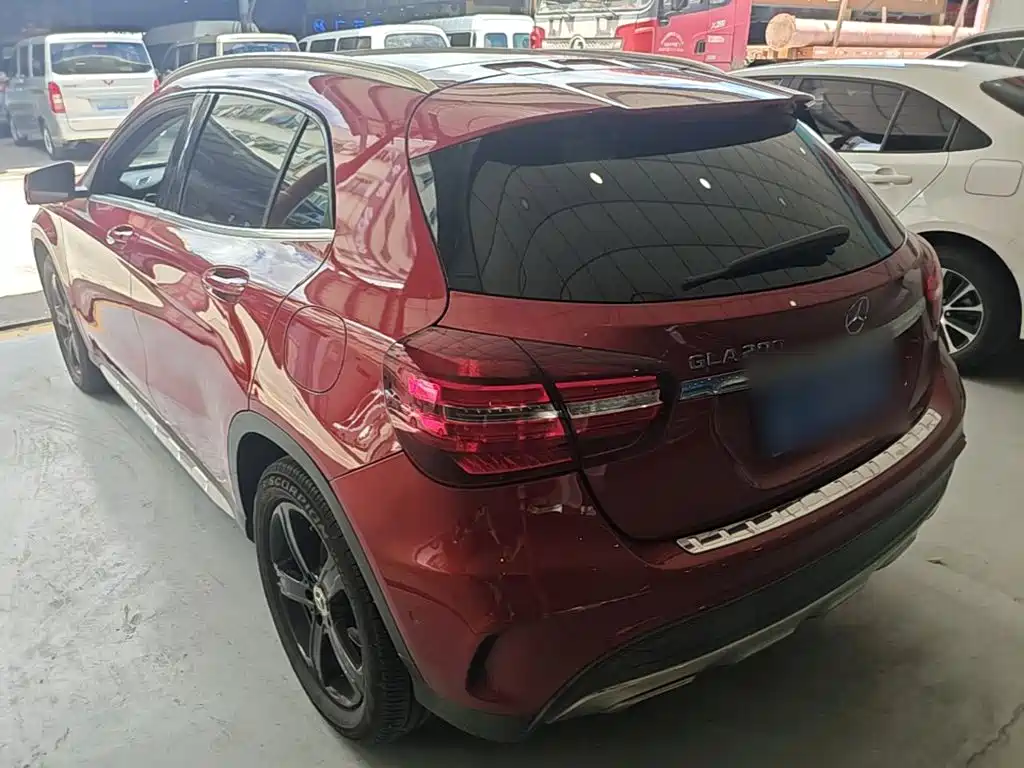 Mercedes-Benz GLA 2019
