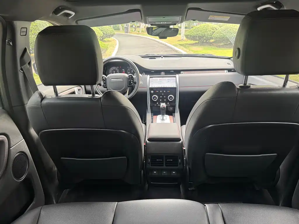 Land Rover Discovery Sport 2021 — фото 12