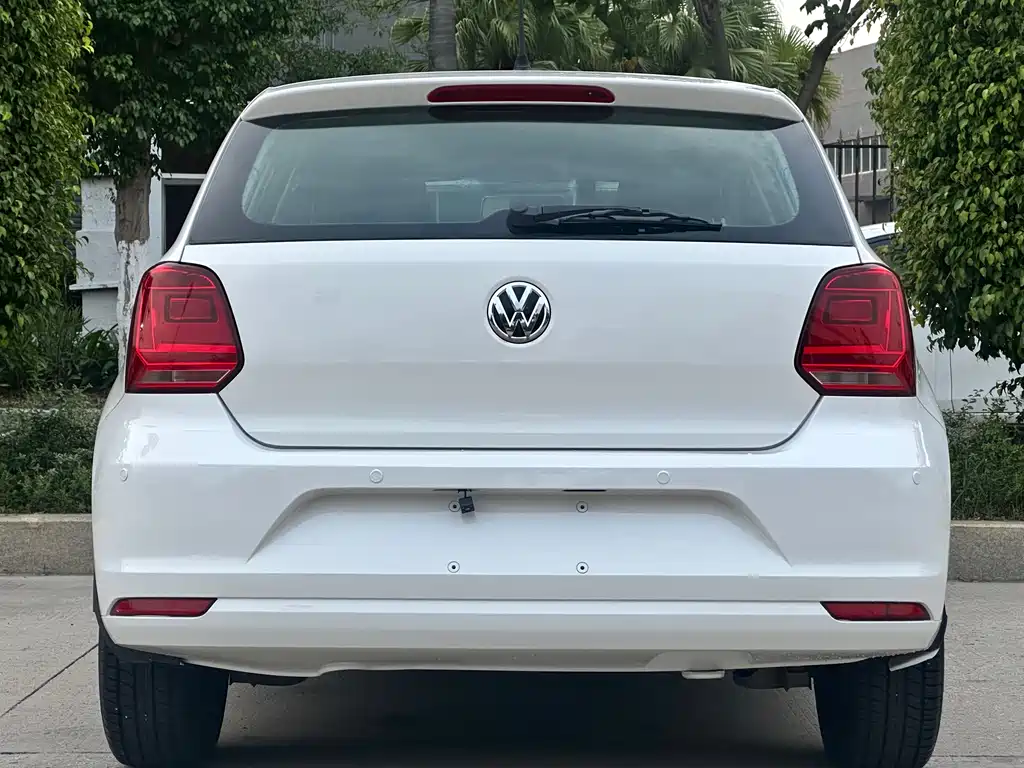 Volkswagen Polo 2017 — фото 8