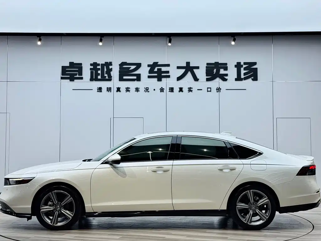 Honda Accord 2023 — фото 4