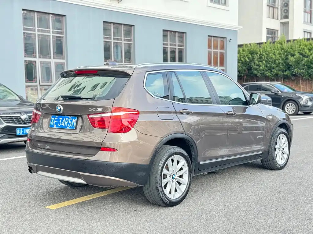 BMW X3 2013 — фото 4