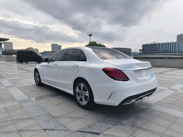 Mercedes-Benz C-Class 2020
