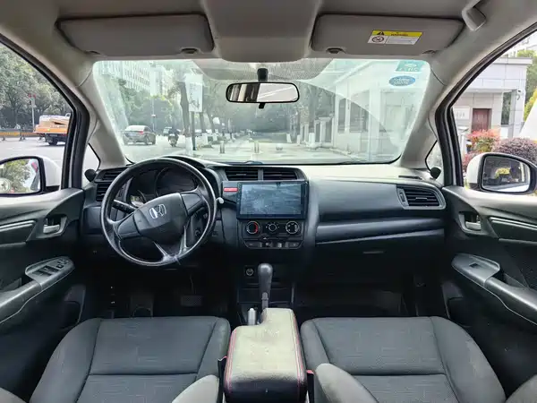 Honda Fit 2016
