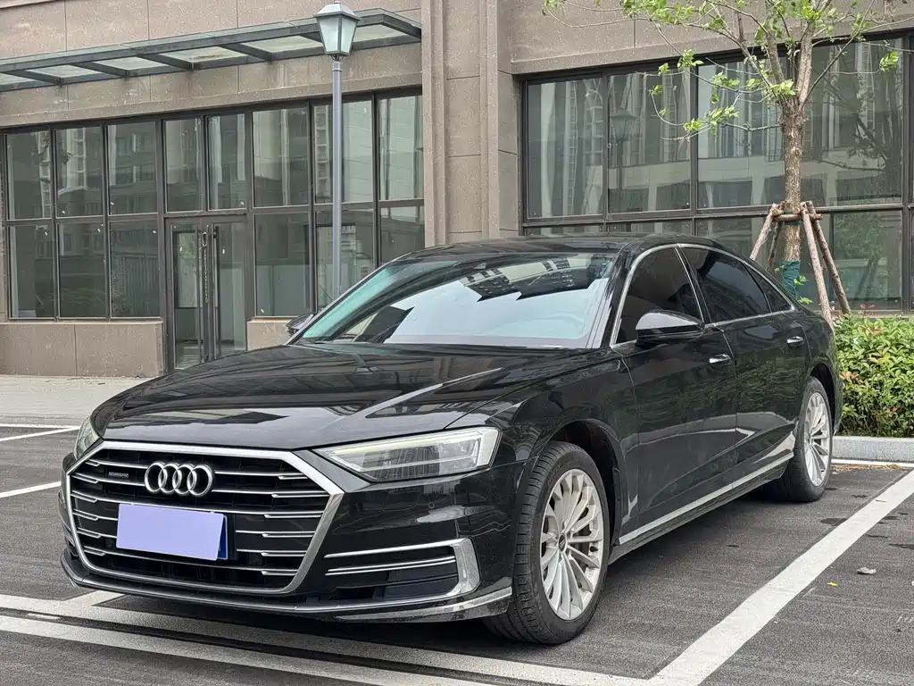 Audi A8 2021