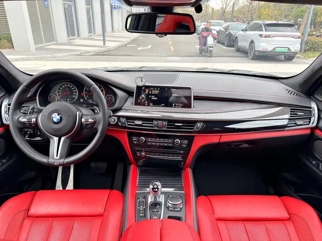 BMW X5 M 2015 — фото 7