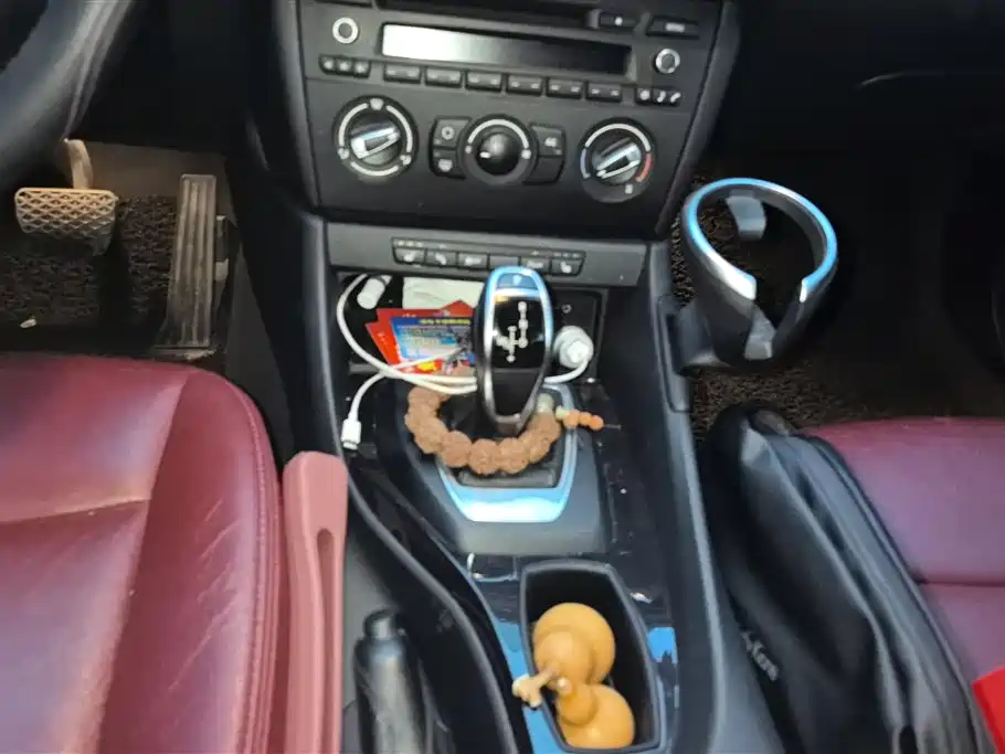 BMW X1 2015 — фото 16