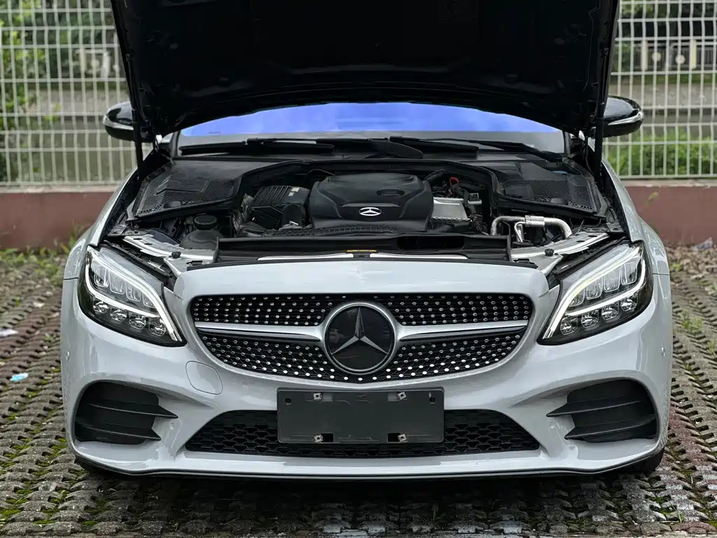 Mercedes-Benz C-Class 2019 — фото 26