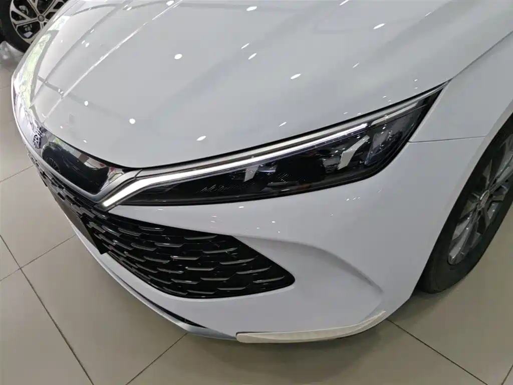 BYD Qin L 2024 — фото 24