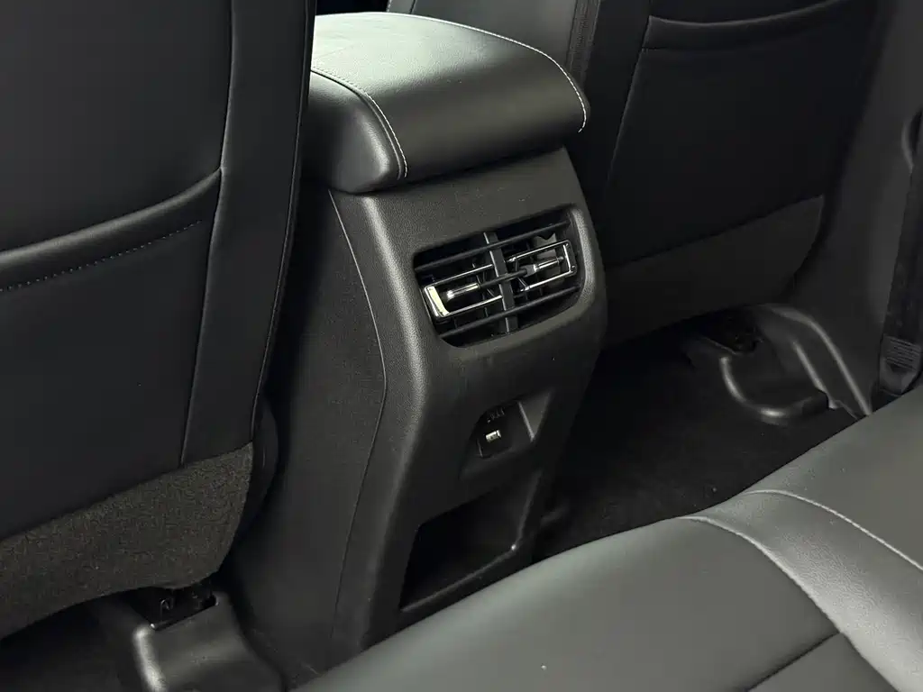 Haval M6 2022 — фото 13