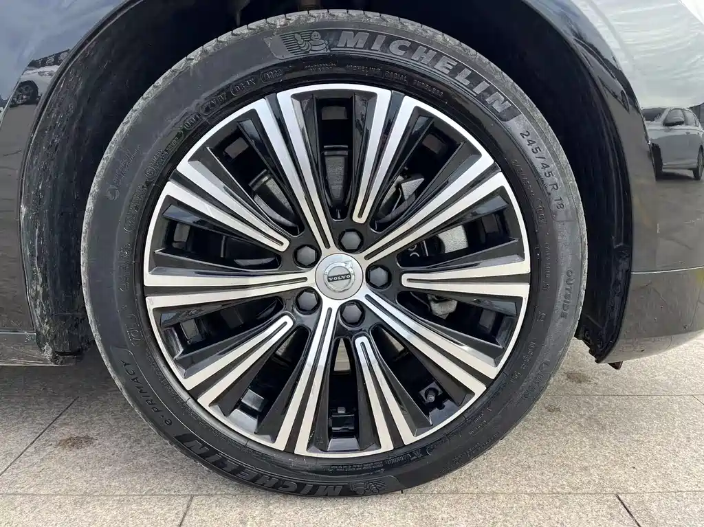 Volvo S90 2022 — фото 9