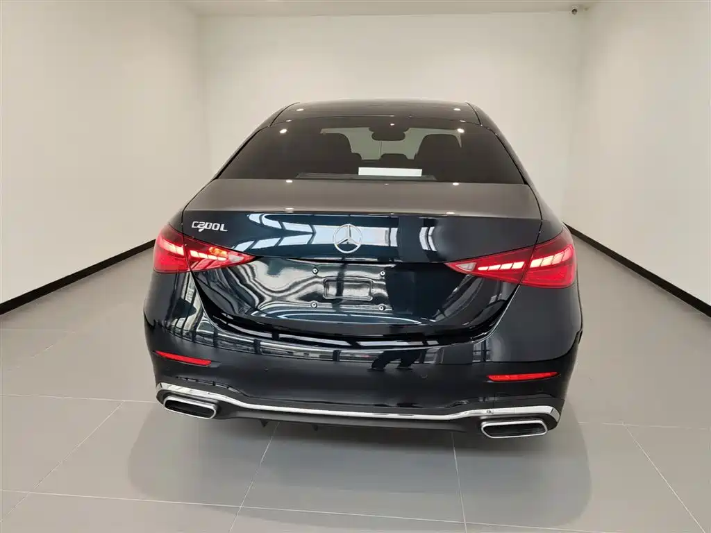 Mercedes-Benz C-Class 2023 — фото 6