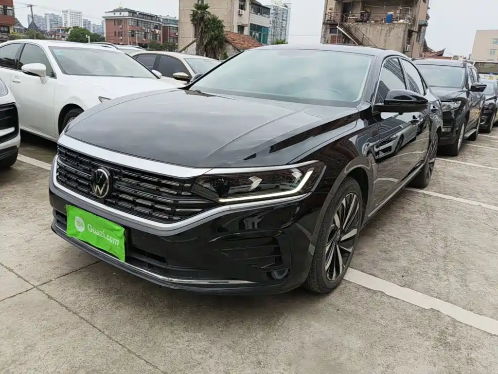 Volkswagen Passat 2022