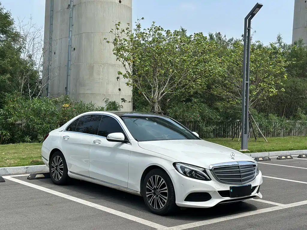 Mercedes-Benz C-Class 2018 — фото 3