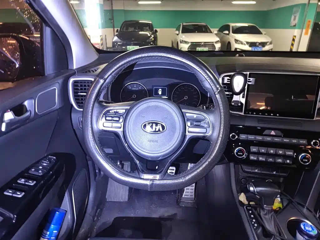 Kia KX5 2016 — фото 3