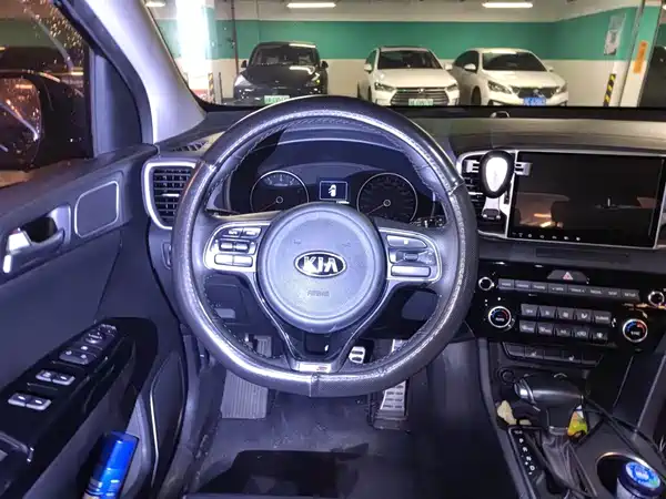 Kia KX5 2016