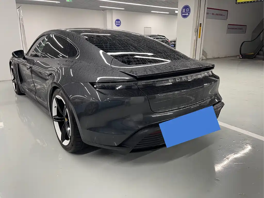 Porsche Taycan 2021 — фото 15