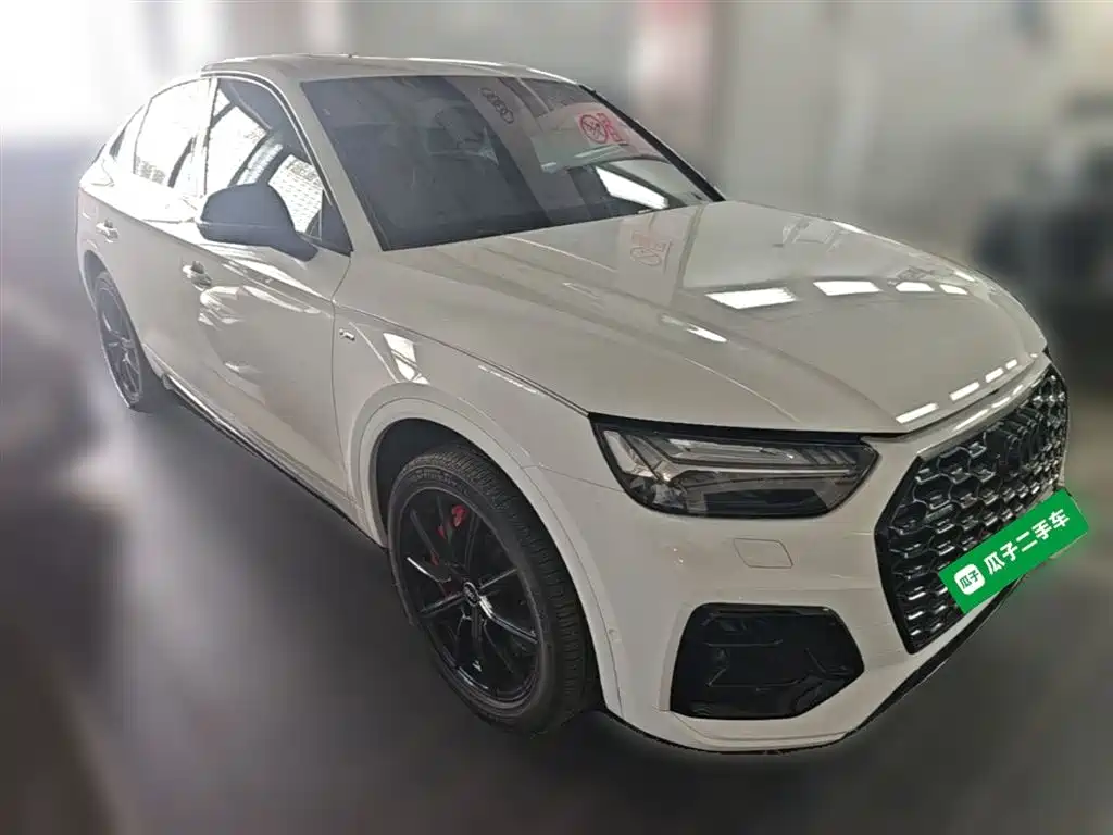 Audi Q5L Sportback 2022 — фото 7