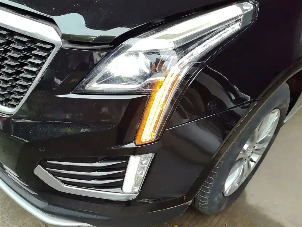 Cadillac XT5 2021 — фото 18