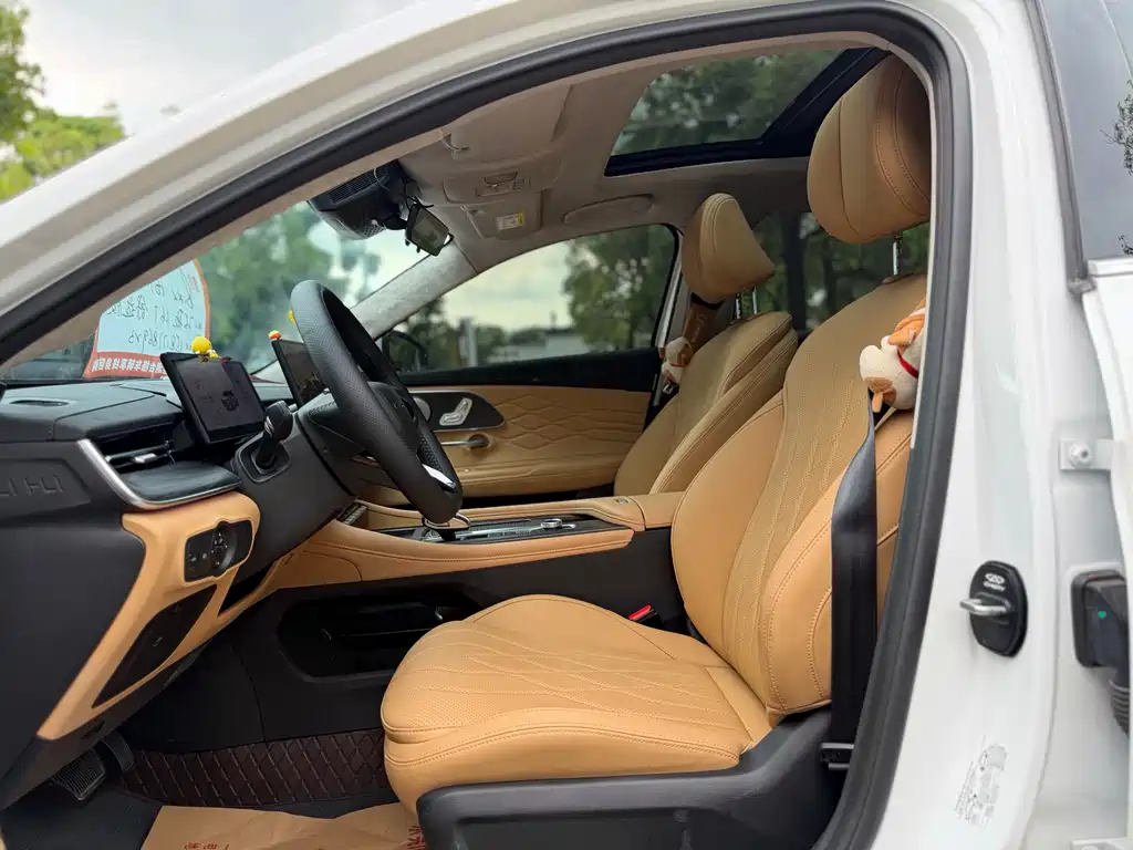 Chery Arrizo 8 PRO 2025 — фото 10