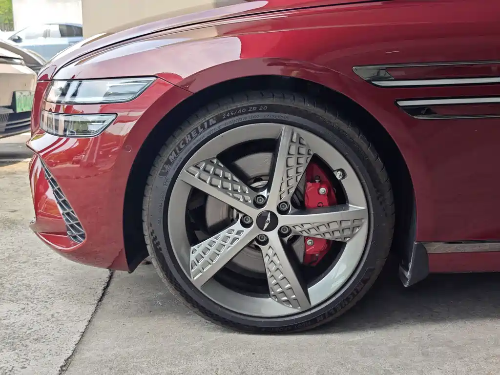 Genesis G80 2024