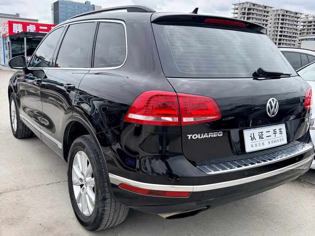 Volkswagen Touareg 2016 — фото 4