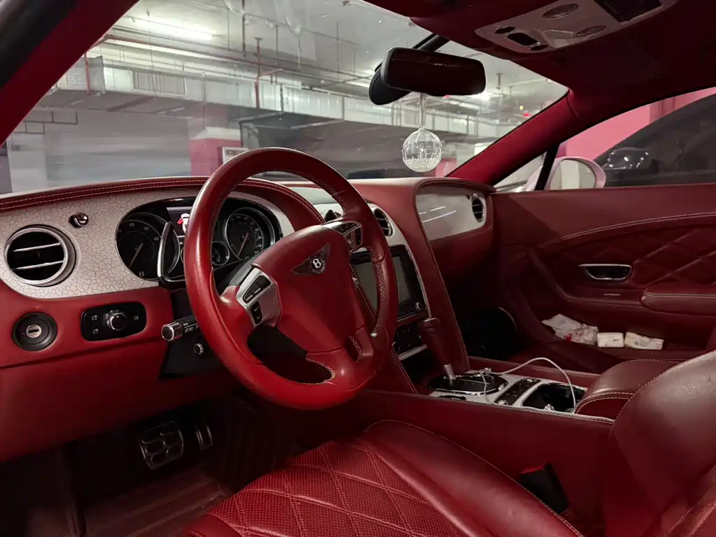 Bentley Continental 2016