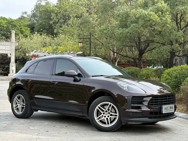 Porsche Macan 2020
