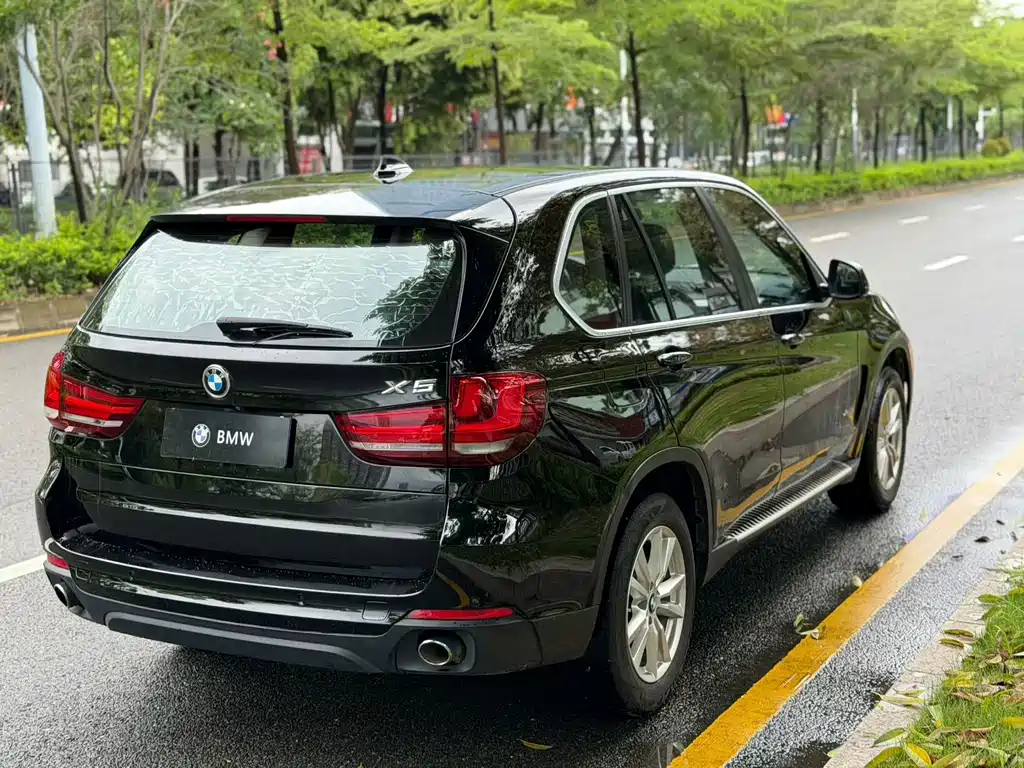 BMW X5 2018 — фото 8