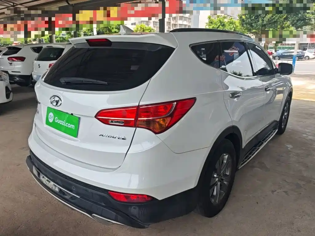 Hyundai Santa Fe 2016