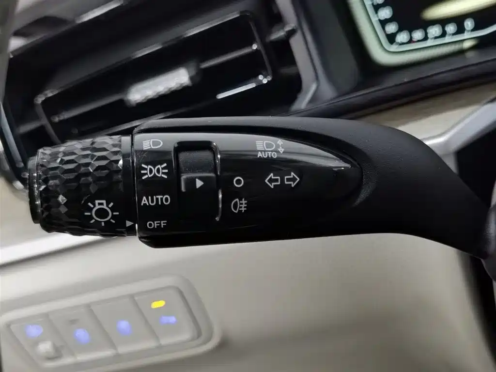 Hyundai Custo 2021 — фото 21