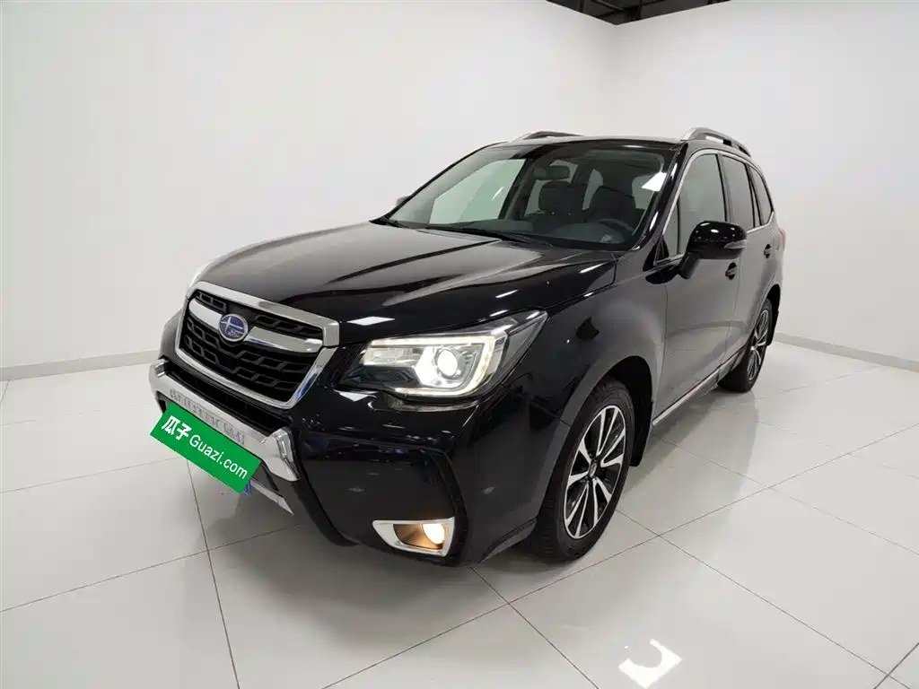 Subaru Forester 2016 — фото 2