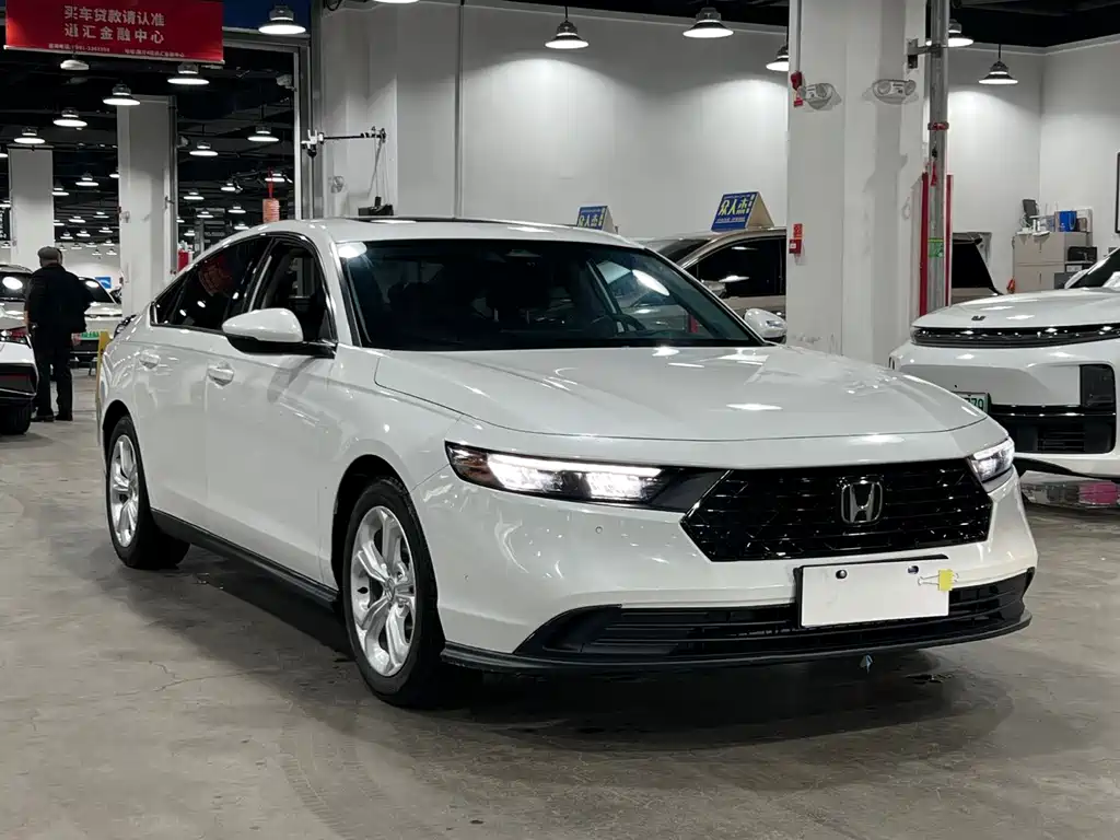 Honda Accord 2023 — фото 3