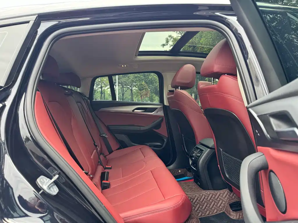BMW X4 2022 — фото 18