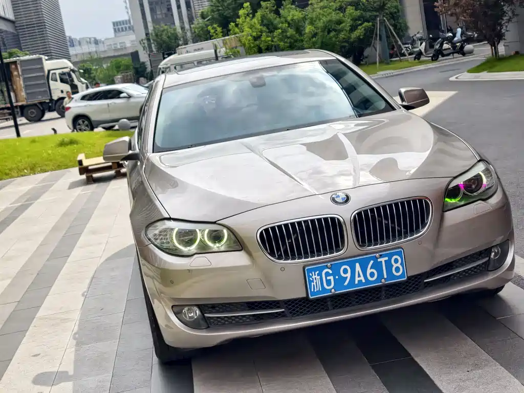 BMW 5 Series 2013 — фото 7