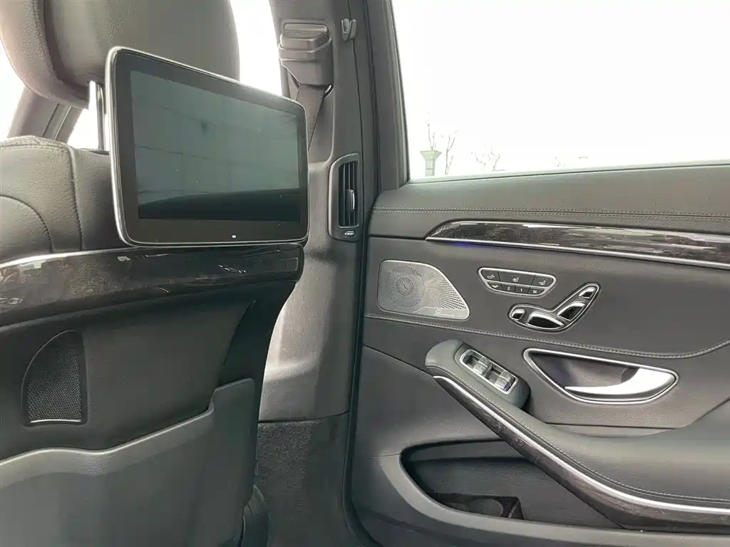 Mercedes-Benz S-Class 2019 — фото 15