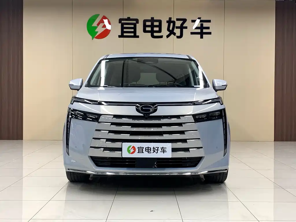 GAC Trumpchi E8 PHEV 2024 — фото 2
