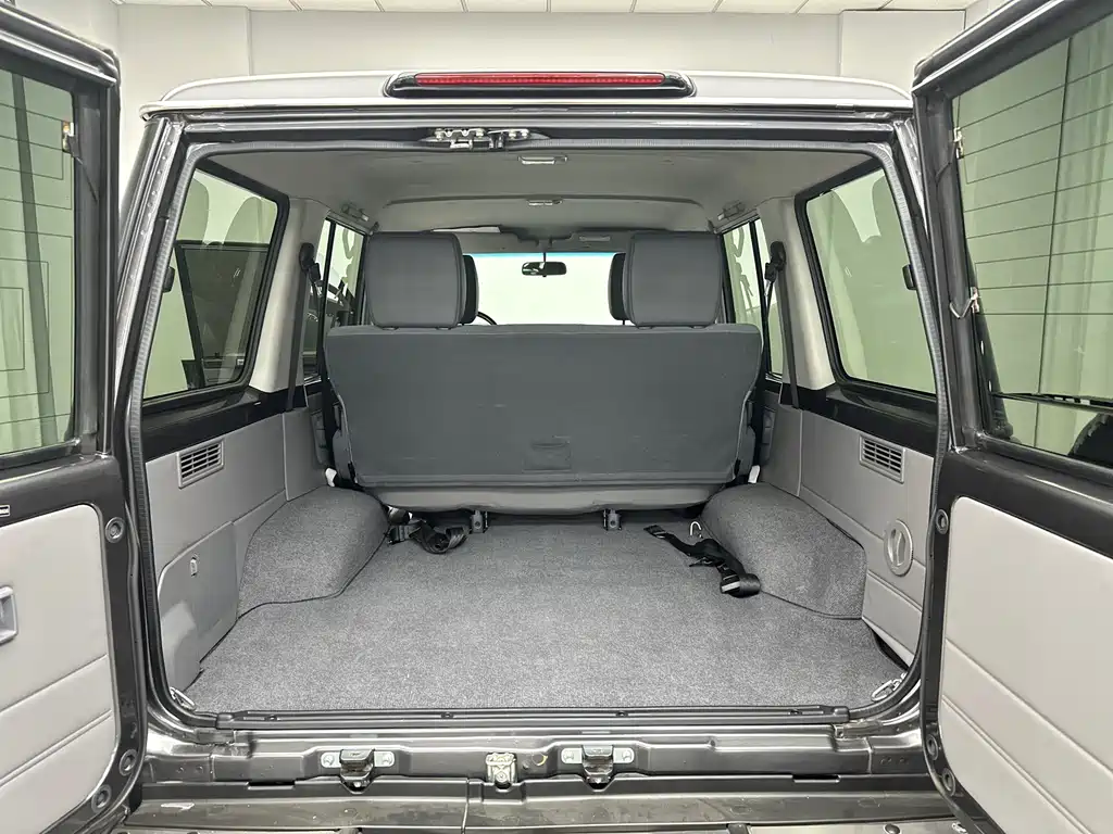 Toyota Land Cruiser 2023 — фото 50
