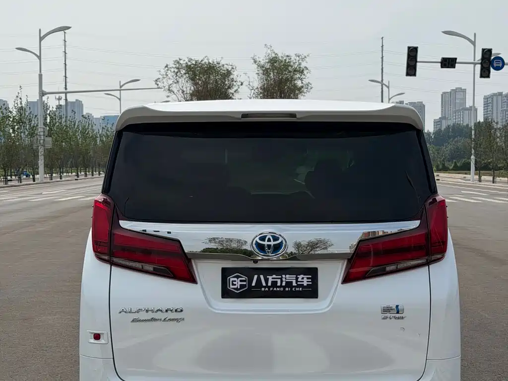 Toyota Alphard 2019