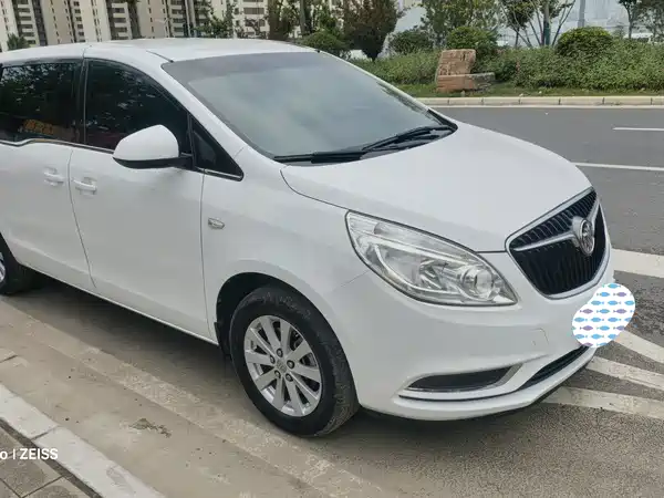Buick GL8 2017