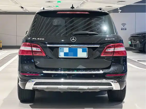 Mercedes-Benz M-Class 2015