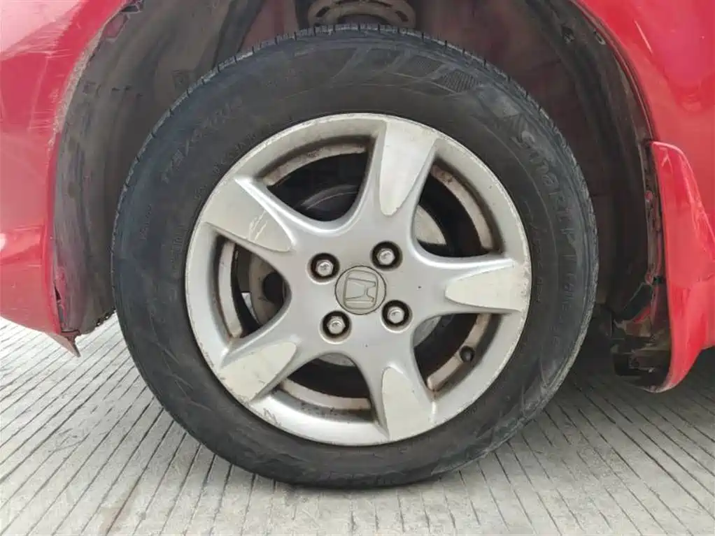 Honda Fit 2006 — фото 22